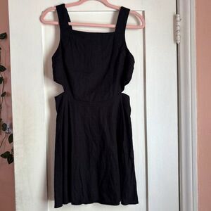 Ecoté Black Cut-Out Mini Dress Women’s Size 6 Sleeveless Exposed Zipper Back Par